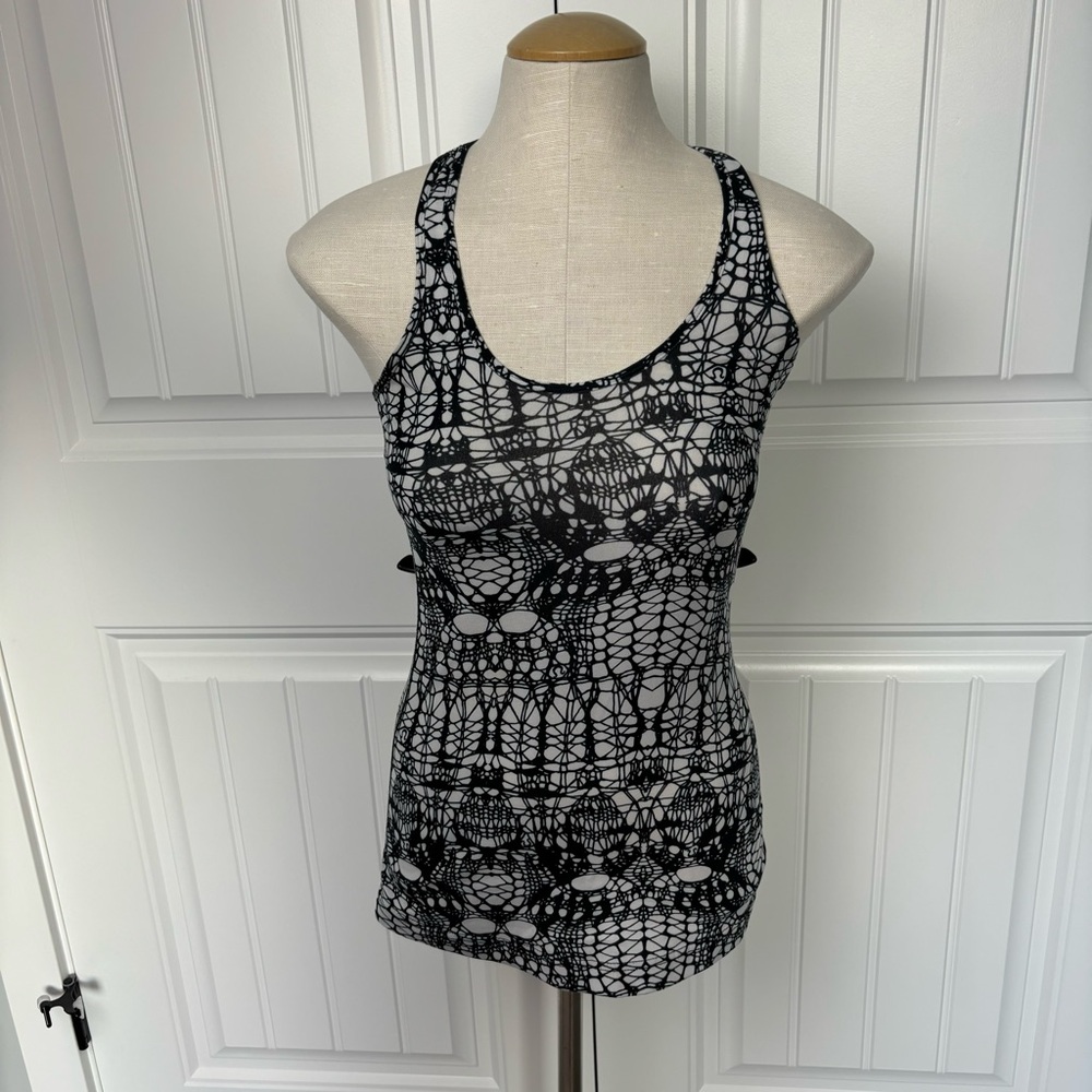 Lululemon Racer Back Tank Top - Picture 2 of 6